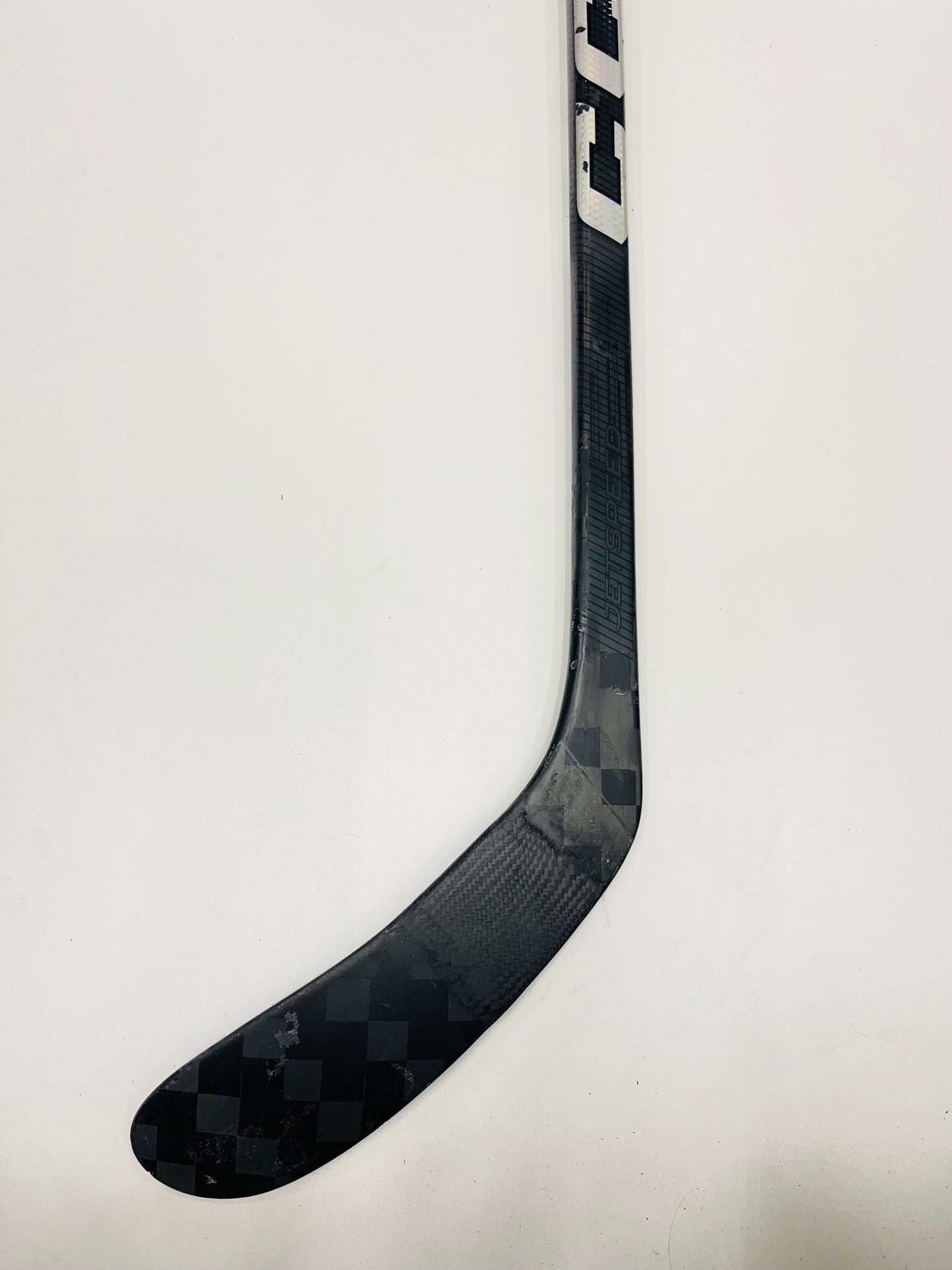 LH CCM Ribcor Trigger 8 Pro | 75 Flex | P28 | Refurbished | DW-302