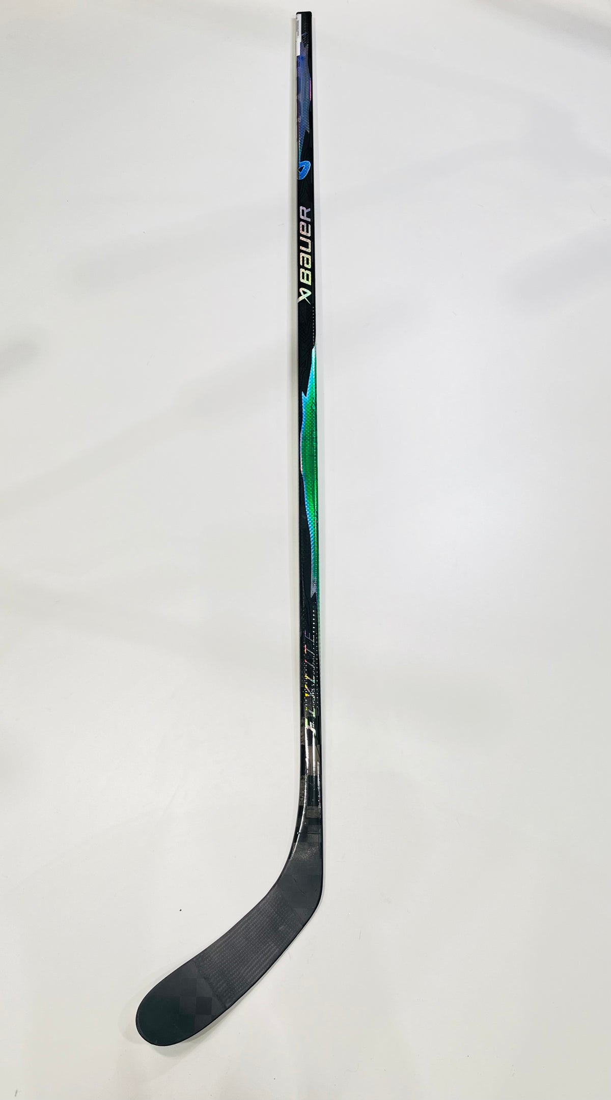RH Bauer Vapor Hyperlite2 wrapped as a Vapor Flylite | 82 Flex | P28 | Refurbished | DW-3558