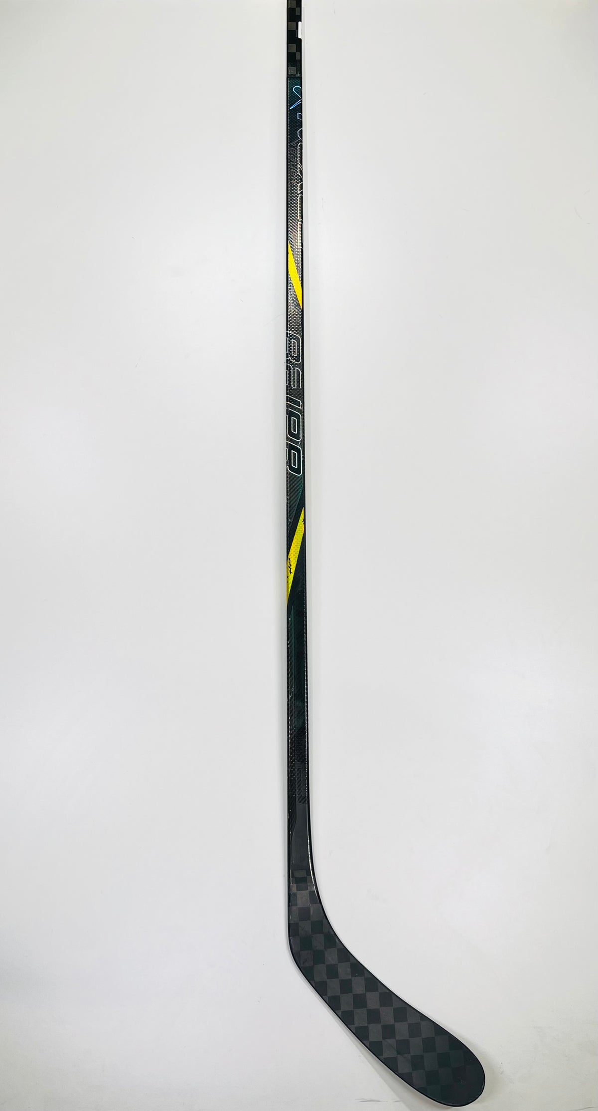 LH Bauer Nexus 2N Pro wrapped as a Nexus Tracer | 77 Flex | P28 | Refurbished | DW-3053