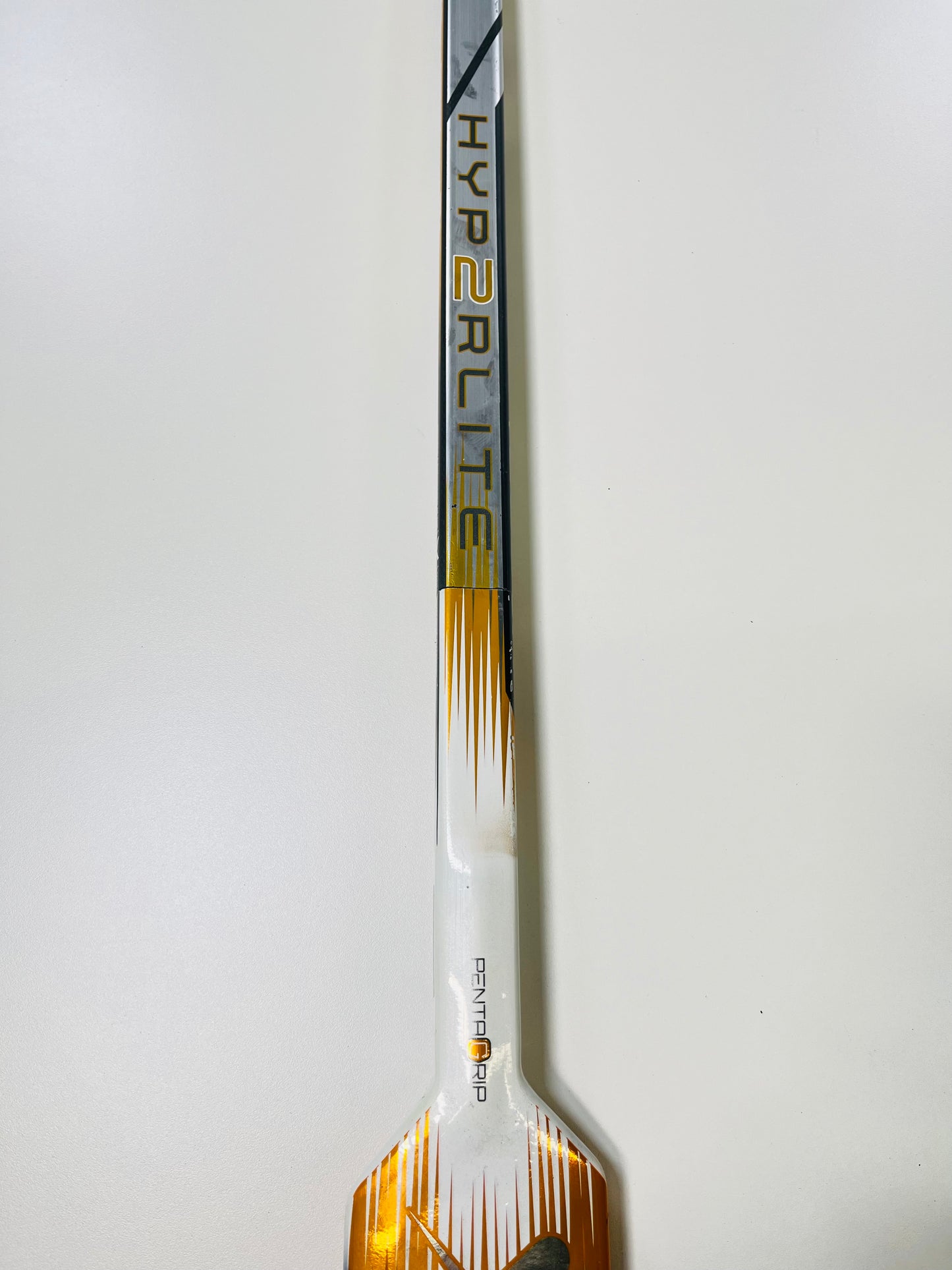 RH Bauer Hyperlite2 (Goalie) | 25" Flex | P31 (Goalie) | Refurbished | DA-42