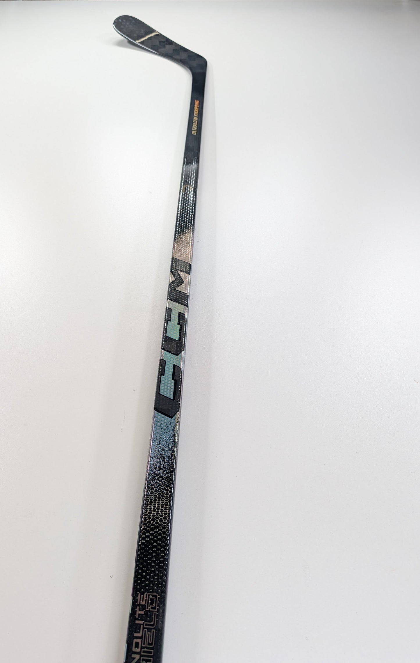 LH CCM XF Ghost wrapped as a Ribcor Trigger 10 Pro (New Pro Stock) | 75 Flex | P92 | E47401