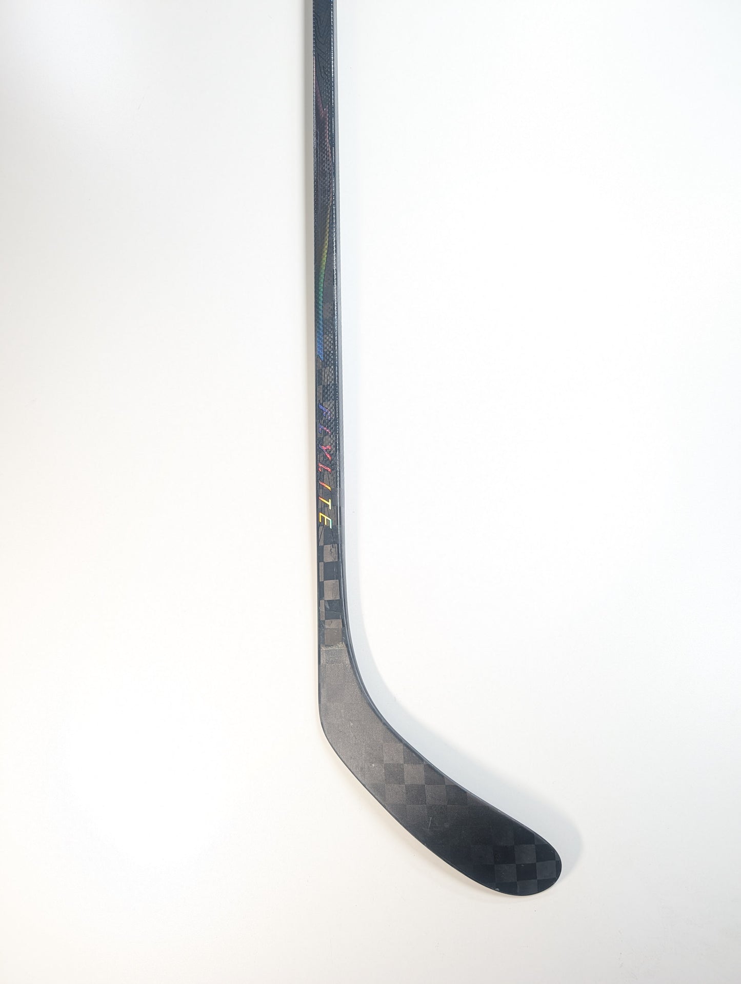RH Bauer Pulse wrapped as a Vapor Flylite | 82 Flex | P28 | Used, Not Repaired | UNR-237